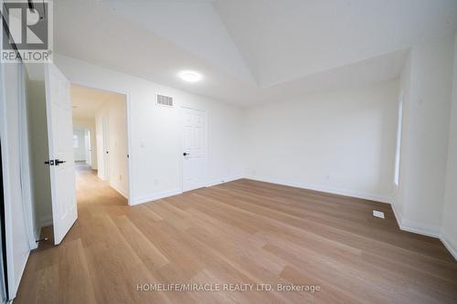 Upper - 643 Warhol Way, Mississauga, ON - Indoor Photo Showing Other Room