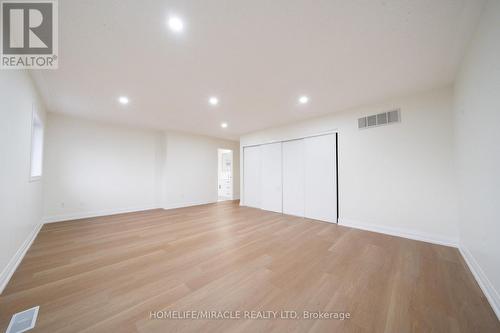 Upper - 643 Warhol Way, Mississauga, ON - Indoor Photo Showing Other Room