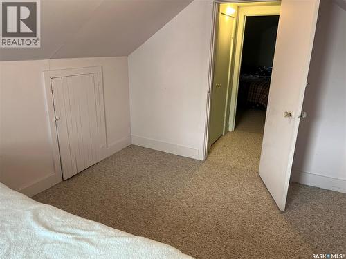 101 2Nd Avenue E, Lafleche, SK - Indoor