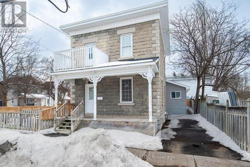320 MOFFAT STREET  Pembroke, ON K8A 3X5