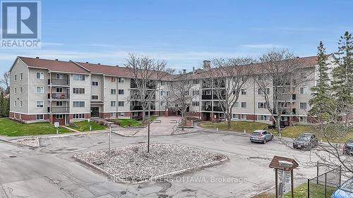 112 - 6532 BILBERRY DRIVE  Ottawa, ON K1C 4N9
