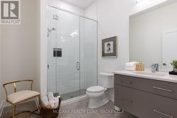 Spacious 3 pc with large shower - 