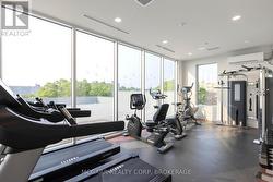 Roof top gym - 