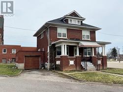 4893 HUNTER STREET Niagara Falls (Clifton Hill), ON L2G 3M8