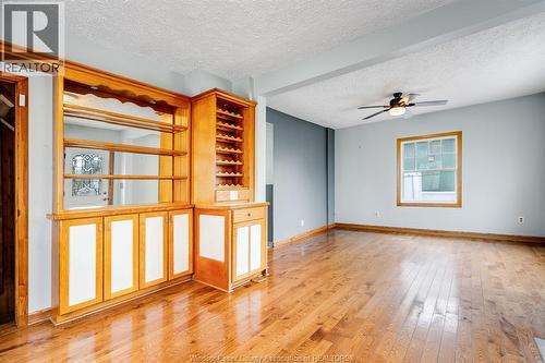 2436 Turner, Windsor, ON - Indoor Photo Showing Other Room