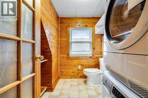 2436 Turner, Windsor, ON - Indoor Photo Showing Bathroom