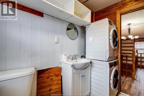 2436 Turner, Windsor, ON - Indoor Photo Showing Laundry Room