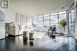 1007 - 10 CAPREOL COURT Toronto, ON M5V 4A5