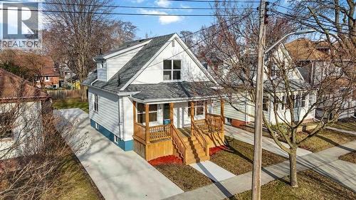 241 HARKNESS STREET  Sarnia, ON N7T 3H5