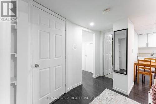 721 Acadia Drive, Hamilton, ON - Indoor Photo Showing Other Room