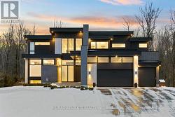 553 SHOREWAY DRIVE  Ottawa, ON K4P 0G3