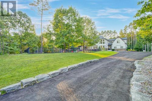 6 Pinehurst Lane, Springwater, ON - Outdoor
