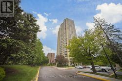 1802 - 8 LISA STREET Brampton, ON L6T 4S6