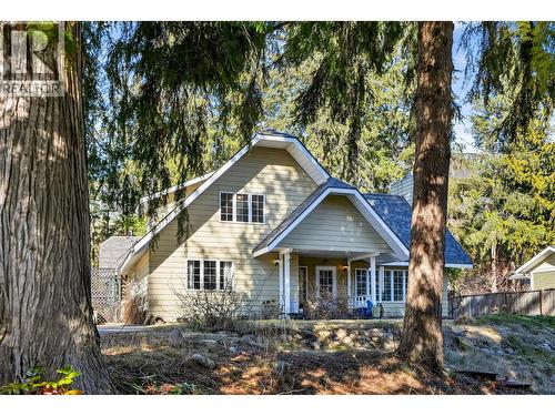 6119 PIPPERS Lane  Nelson, BC V1L 6P5