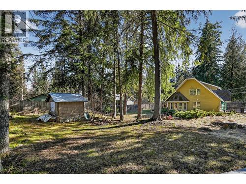 6119 Pippers Lane, Nelson, BC - Outdoor