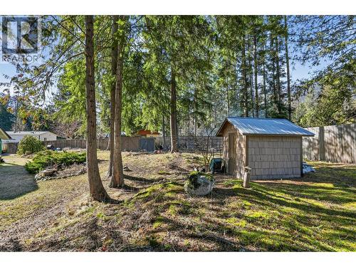 6119 Pippers Lane, Nelson, BC - Outdoor