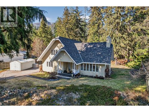 6119 Pippers Lane, Nelson, BC - Outdoor