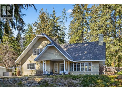 6119 PIPPERS Lane  Nelson, BC V1L 6P5