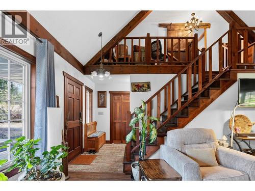 6119 Pippers Lane, Nelson, BC - Indoor Photo Showing Other Room