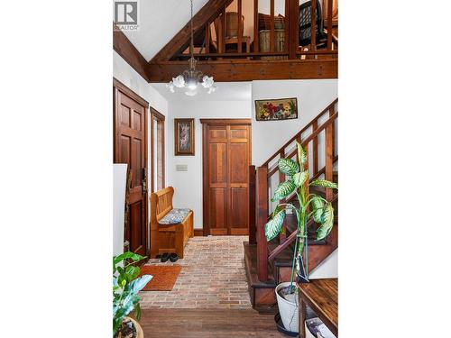 6119 Pippers Lane, Nelson, BC - Indoor Photo Showing Other Room