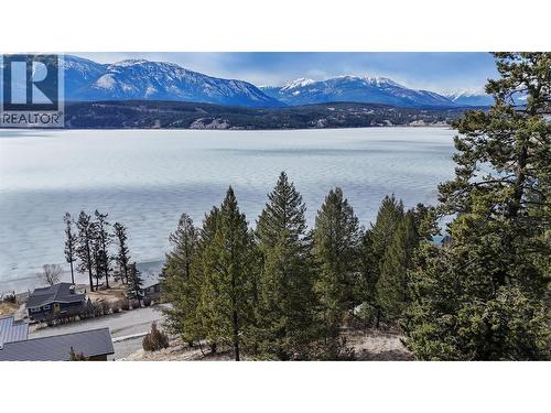 1172 Baltac Road, Windermere, BC 