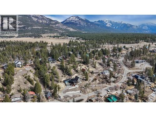 1172 Baltac Road, Windermere, BC 