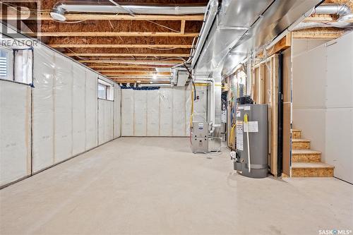 5521 Kennett Square, Regina, SK - Indoor Photo Showing Basement