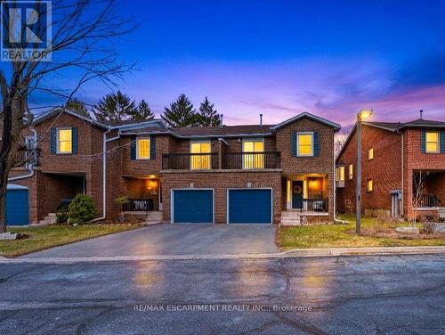 15 - 1205 LAMBS COURT  Burlington, ON L7S 2G5