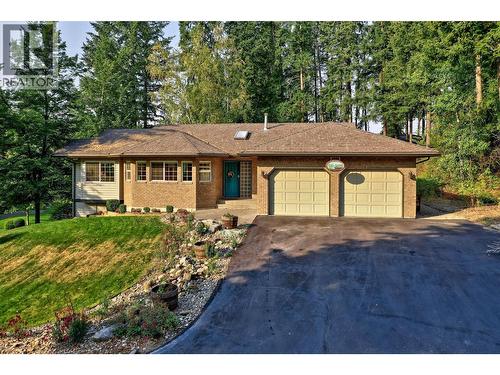 2668 Golf Course Drive, Blind Bay, BC - Outdoor