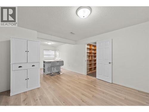 2668 Golf Course Drive, Blind Bay, BC - Indoor Photo Showing Other Room