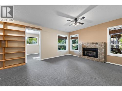 2668 Golf Course Drive, Blind Bay, BC - Indoor With Fireplace