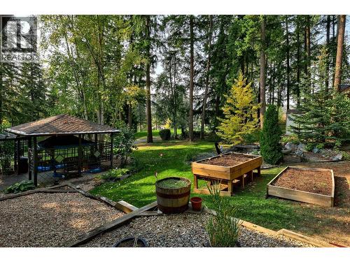 2668 Golf Course Drive, Blind Bay, BC - Outdoor With Backyard