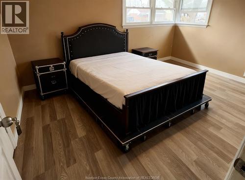 3672 Morris Drive, Windsor, ON - Indoor Photo Showing Bedroom