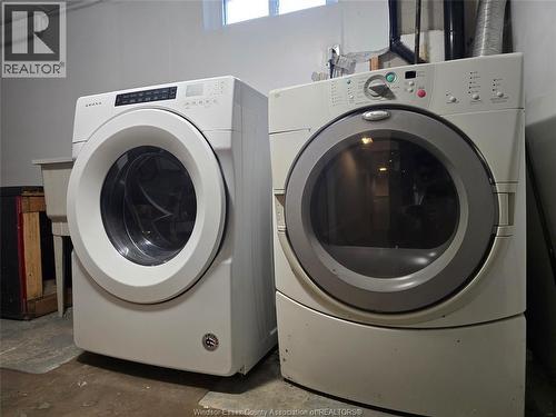 3672 Morris Drive, Windsor, ON - Indoor Photo Showing Laundry Room