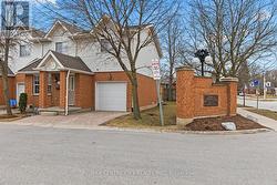 1 - 20 KERNOHAN PARKWAY  London South (South D), ON N6J 4Y3