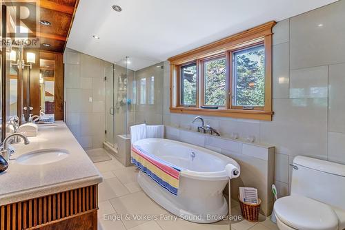 35 Shakell Road, Whitestone (Dunchurch), ON - Indoor Photo Showing Bathroom