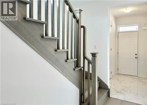 15 Davinci Boulevard, Hamilton, ON - Indoor Photo Showing Other Room