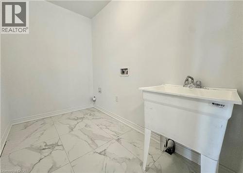 15 Davinci Boulevard, Hamilton, ON - Indoor