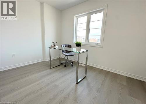 15 Davinci Boulevard, Hamilton, ON - Indoor Photo Showing Office