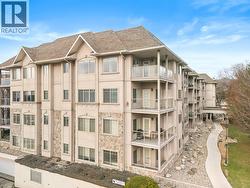 1007 Harvey Avenue Unit# 104 Kelowna, BC V1Y 6E4