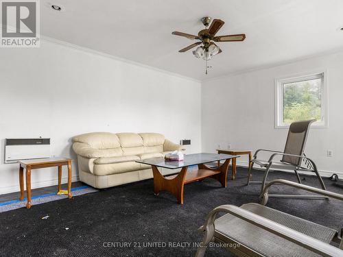 9340 Danforth Road E, Cobourg, ON - Indoor