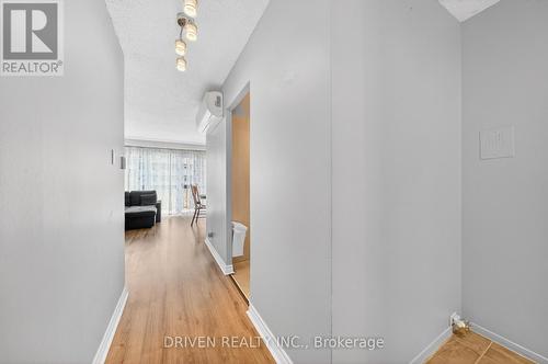 Open Living With Big Windows - 404 - 158 A Mcarthur Avenue, Ottawa, ON - Indoor Photo Showing Other Room