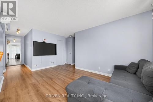 Where Slow Mornings and Cozy Nights Fit - 404 - 158 A Mcarthur Avenue, Ottawa, ON - Indoor Photo Showing Living Room