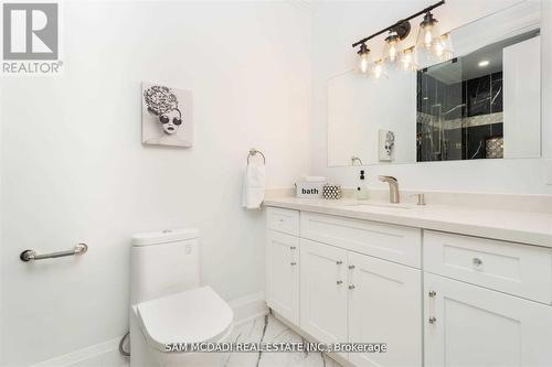 1138 Garden Road, Mississauga, ON - Indoor Photo Showing Bathroom