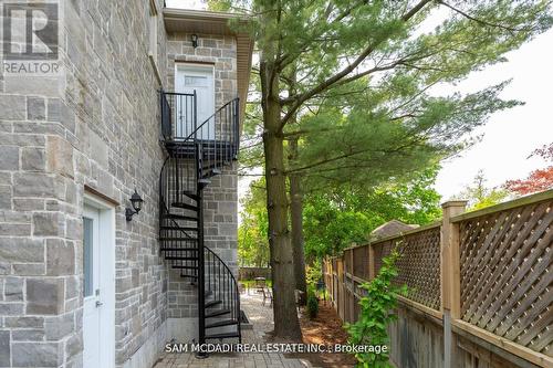 1138 Garden Road, Mississauga, ON - Outdoor