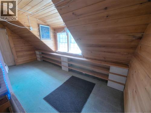 3837 Pass Creek Road, Crescent Valley, BC - Indoor Photo Showing Other Room