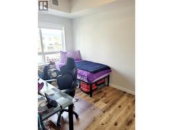 Second bedroom - 