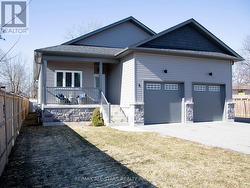 8 GEORGINA STREET Georgina, ON L0E 1R0