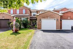 1237 BLACKBURN DRIVE Oakville, ON L6M 2W5
