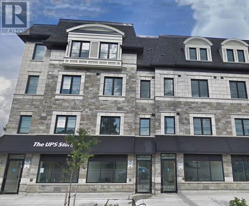 553 Lakeshore Road E, Mississauga, ON 